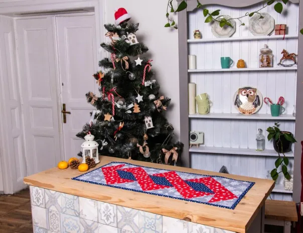Christmas rugs for Dining and Kitchen